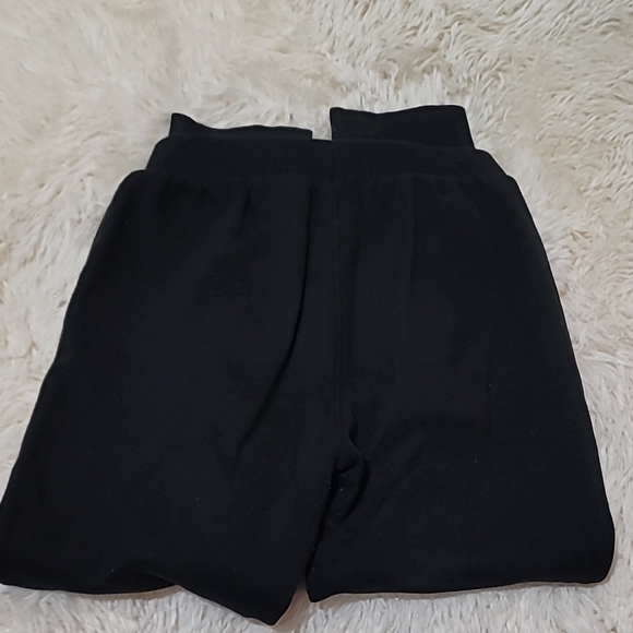 Puma, Boy's Black Jogging pants, size 8 - Picture 5 of 5